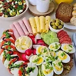 بيت شباب Helios Września